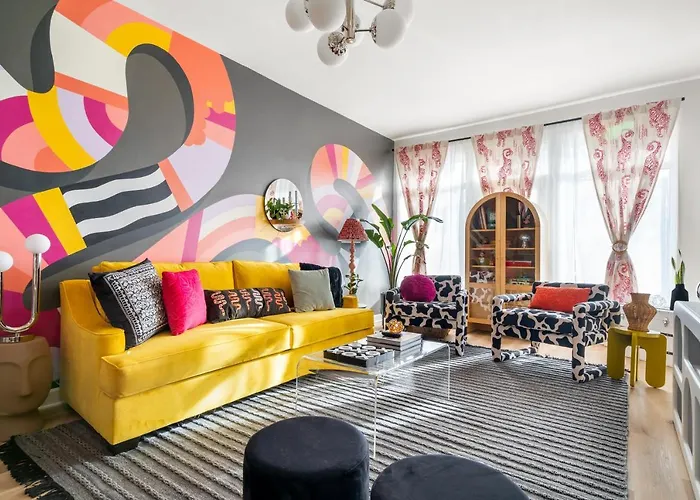 Insta Worthy Home! *Sleeps 8* - Walker'S Point!